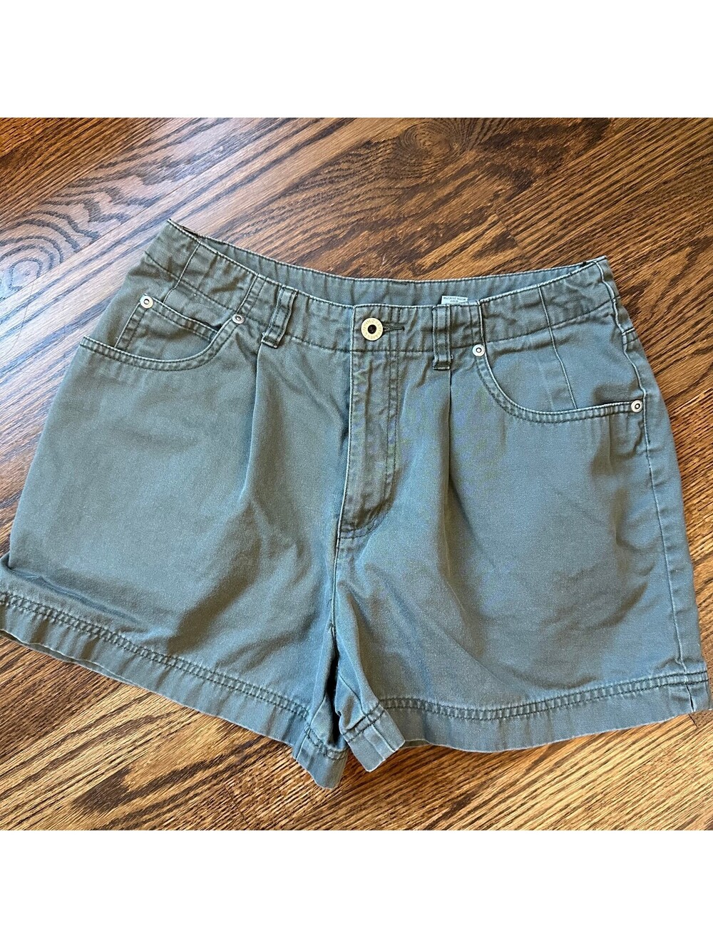 Vintage Old Navy Olive Green High Rise Pleated Shorts